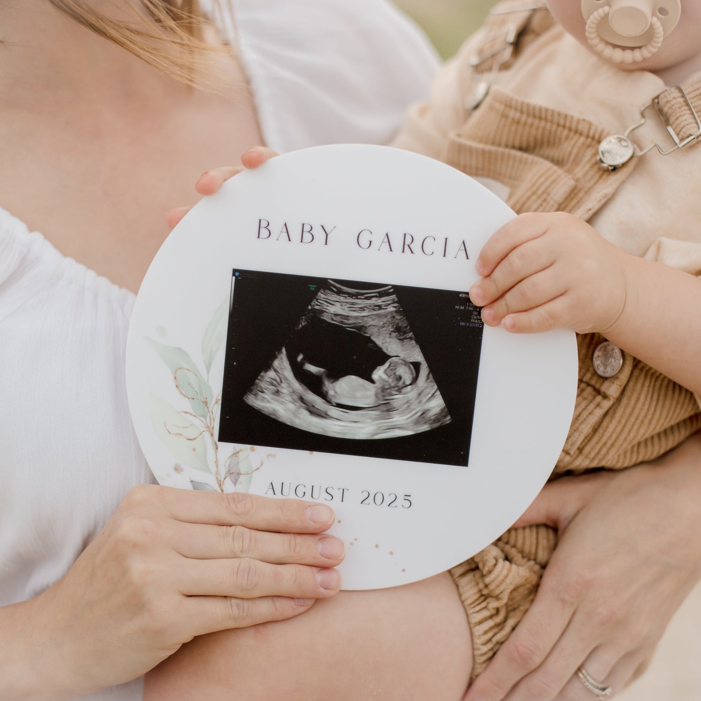 Ultrasound Announcement Plaque - Round personal preg Miss Ali's